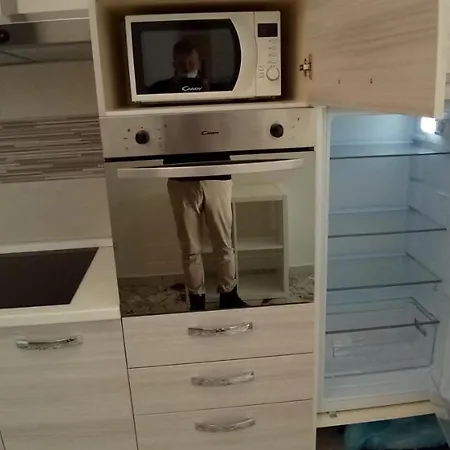 Station Suite Bari Buitenkant foto