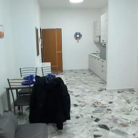 Station Suite Bari Buitenkant foto
